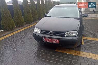 Хетчбек Volkswagen Golf 2003 в Любомлі