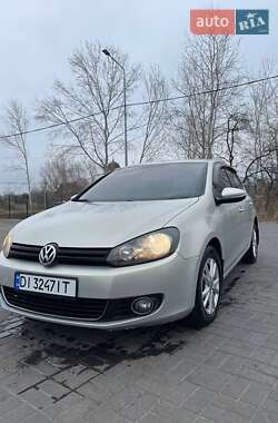 Хетчбек Volkswagen Golf 2010 в Дніпрі