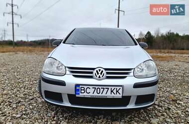 Хетчбек Volkswagen Golf 2008 в Яворові