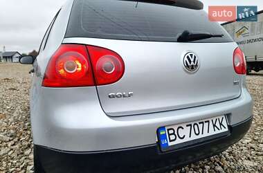 Хетчбек Volkswagen Golf 2008 в Яворові