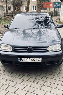 Хэтчбек Volkswagen Golf 2001 в Львове