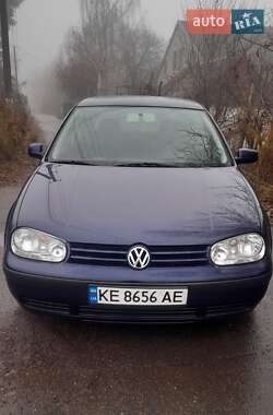 Хэтчбек Volkswagen Golf 1999 в Верхнеднепровске