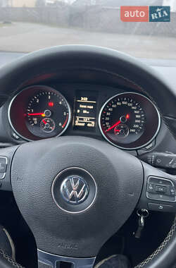 Універсал Volkswagen Golf 2012 в Рівному