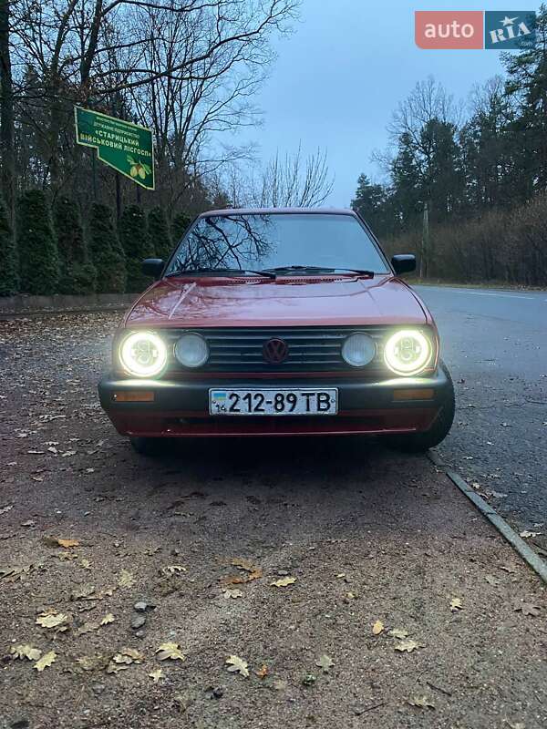 Хэтчбек Volkswagen Golf 1988 в Яворове