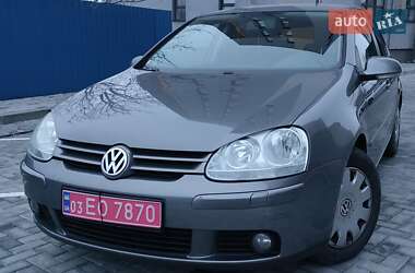 Хетчбек Volkswagen Golf 2006 в Луцьку