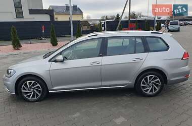 Універсал Volkswagen Golf 2018 в Луцьку