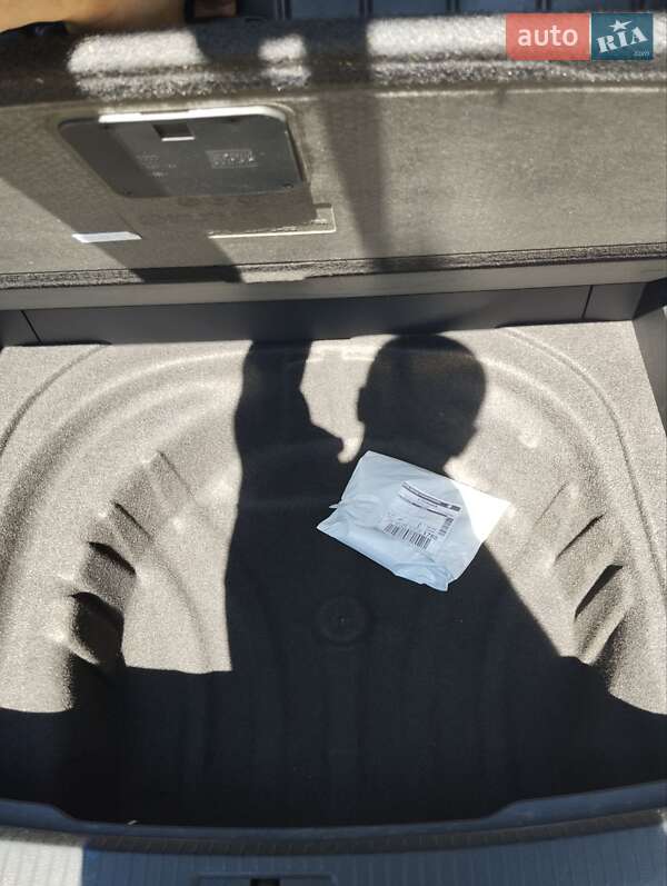 Універсал Volkswagen Golf 2015 в Бучі