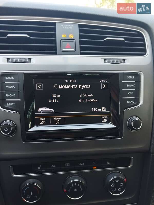 Універсал Volkswagen Golf 2015 в Бучі