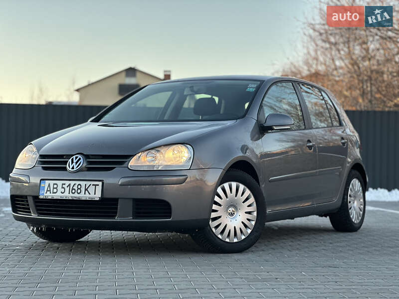 Хетчбек Volkswagen Golf 2007 в Вінниці