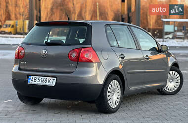 Хетчбек Volkswagen Golf 2007 в Вінниці