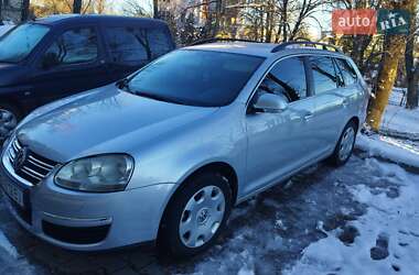 Універсал Volkswagen Golf 2008 в Тернополі