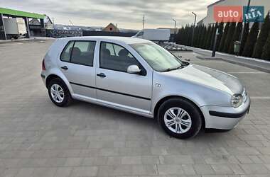 Хэтчбек Volkswagen Golf 2002 в Каменец-Подольском