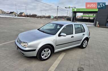 Хэтчбек Volkswagen Golf 2002 в Каменец-Подольском