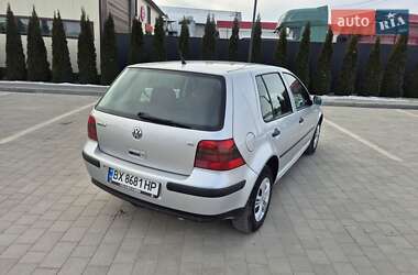 Хэтчбек Volkswagen Golf 2002 в Каменец-Подольском