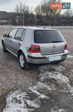 Хэтчбек Volkswagen Golf 2002 в Балте