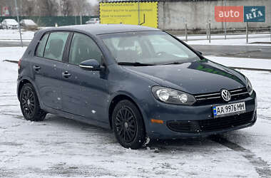 Хэтчбек Volkswagen Golf 2013 в Киеве