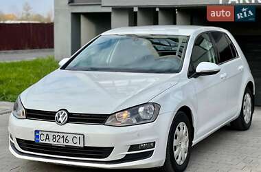 Хетчбек Volkswagen Golf 2012 в Києві