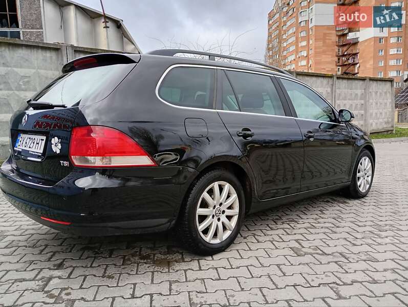Универсал Volkswagen Golf 2007 в Новой Ушице