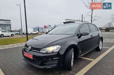 Хетчбек Volkswagen Golf 2015 в Мукачевому