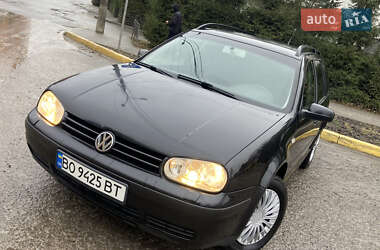 Універсал Volkswagen Golf 2001 в Тернополі