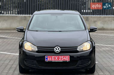 Хетчбек Volkswagen Golf 2009 в Луцьку