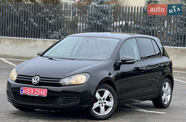 Хетчбек Volkswagen Golf 2009 в Луцьку