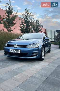 Універсал Volkswagen Golf 2014 в Києві