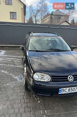 Універсал Volkswagen Golf 2001 в Трускавці