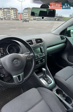 Хэтчбек Volkswagen Golf 2012 в Киеве