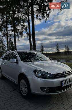 Универсал Volkswagen Golf 2012 в Коломые