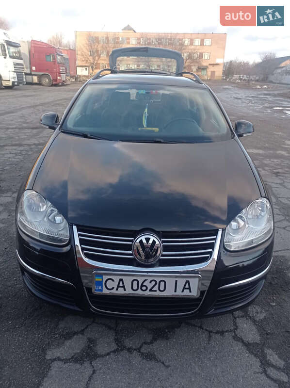 Універсал Volkswagen Golf 2008 в Шполі