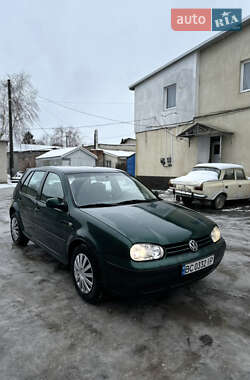 Хэтчбек Volkswagen Golf 1998 в Волочиске