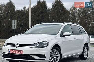 Универсал Volkswagen Golf 2018 в Трускавце