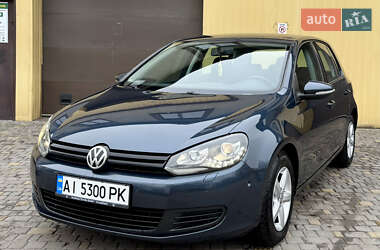 Хетчбек Volkswagen Golf 2008 в Києві