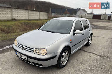 Хетчбек Volkswagen Golf 1998 в Мукачевому