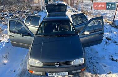 Хетчбек Volkswagen Golf 1995 в Вінниці