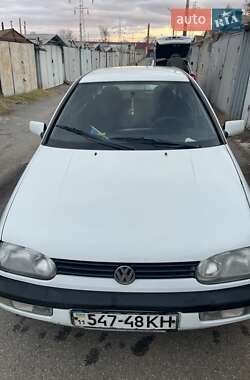 Хэтчбек Volkswagen Golf 1998 в Киеве