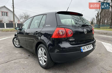 Хетчбек Volkswagen Golf 2006 в Вінниці