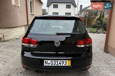 Хетчбек Volkswagen Golf 2011 в Мукачевому