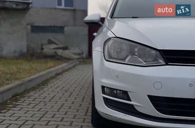 Универсал Volkswagen Golf 2016 в 