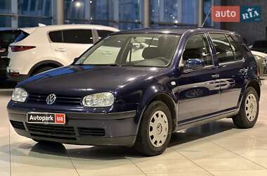 Хетчбек Volkswagen Golf 2000 в Одесі