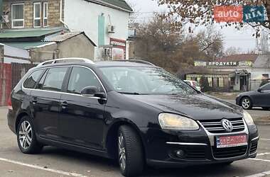 Універсал Volkswagen Golf 2008 в Миколаєві