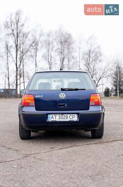 Хетчбек Volkswagen Golf 1999 в Чернівцях