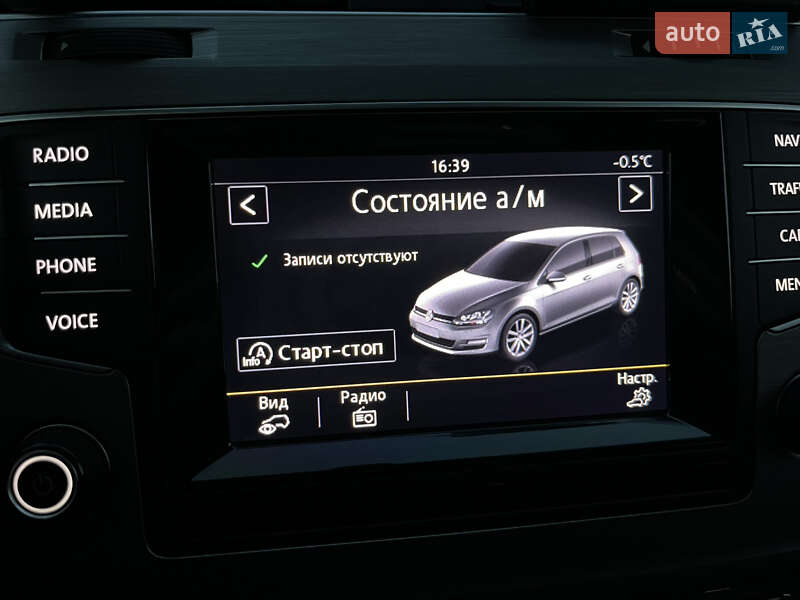 Хетчбек Volkswagen Golf 2014 в Чернівцях