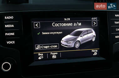 Хэтчбек Volkswagen Golf 2014 в Черновцах