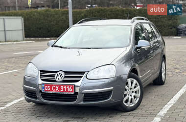 Универсал Volkswagen Golf 2008 в 