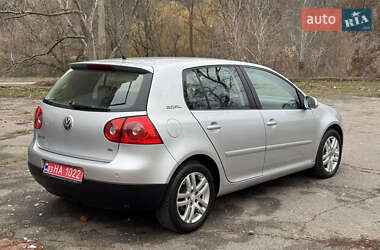 Хэтчбек Volkswagen Golf 2006 в Полтаве