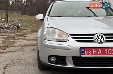 Хэтчбек Volkswagen Golf 2006 в Полтаве