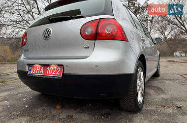 Хэтчбек Volkswagen Golf 2006 в Полтаве