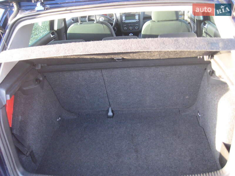 Хетчбек Volkswagen Golf 2007 в Івано-Франківську